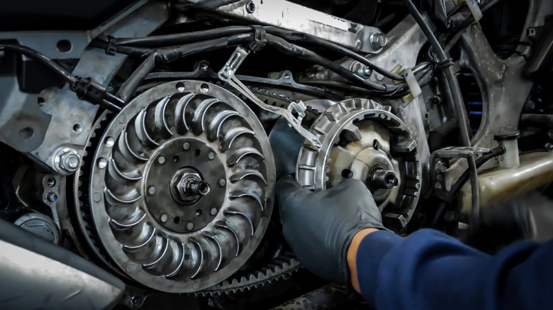 Révision Yamaha TMAX chez 2 Roues Pasteur – Paris 15 / Montparnasse