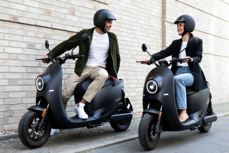 Révision scooter électrique – 2 Roues Pasteur, Paris 15 / Montparnasse